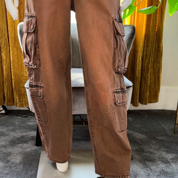 BDG Rust-Toned Denim Pants with Contrast Stitching - Picture 5 of 15